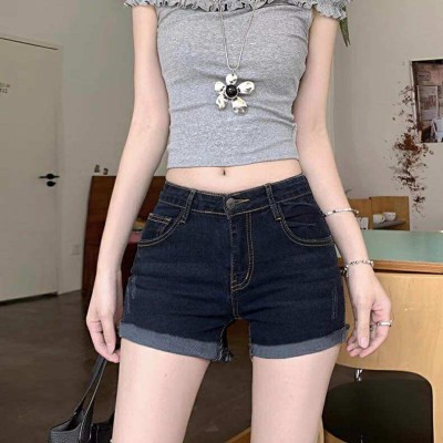 High-waisted straight denim shorts with hem